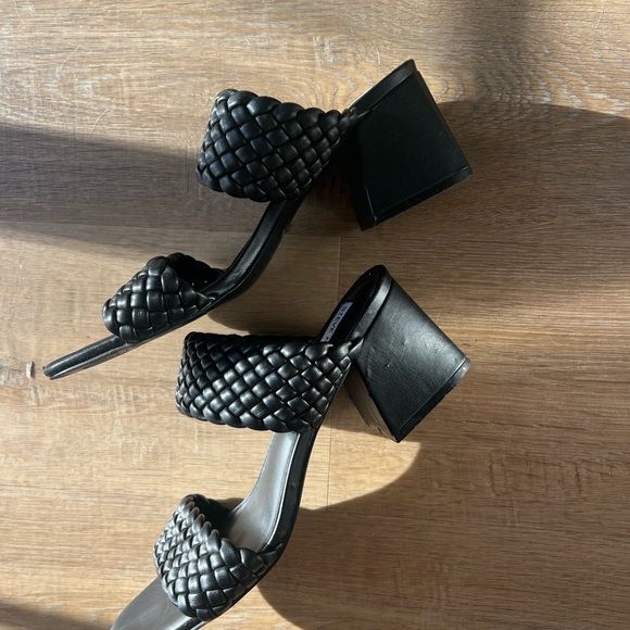 Steve Madden Black Heeled Sandals with Braided Straps - Picture 3 of 5